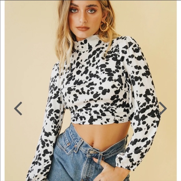 NWT Verge Girl backless tie long sleeve crop - Picture 2 of 13